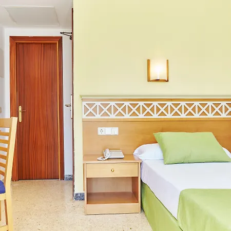 Universal Bikini Hotel Cala Millor (Mallorca)