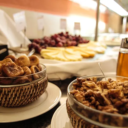 Hotel Universal Bikini