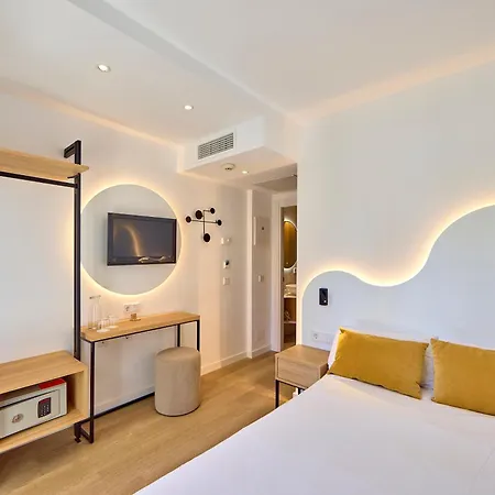 Universal Bikini Hotel Cala Millor (Mallorca)