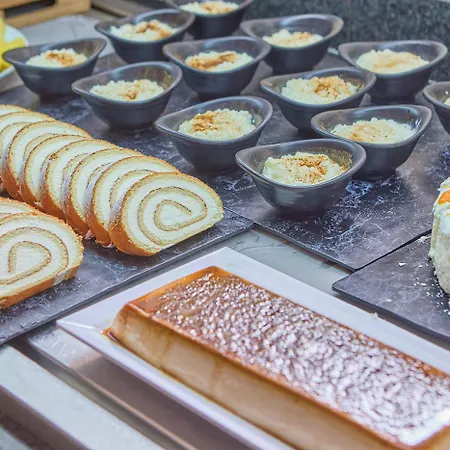 酒店 比基尼环球酒店 4*