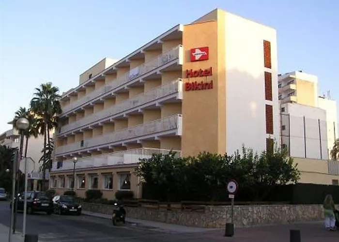 Universal Bikini Cala Millor (Mallorca)