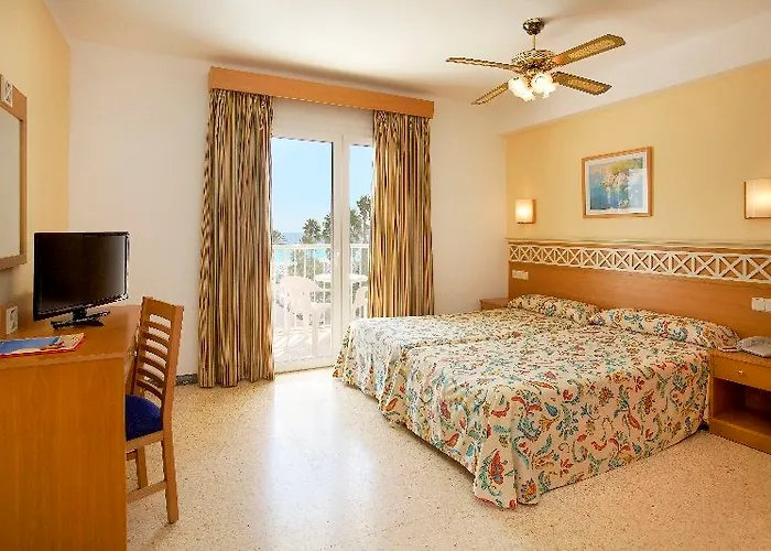 Universal Bikini 4* Cala Millor (Mallorca)