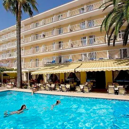 Otel Universal Bikini 3*