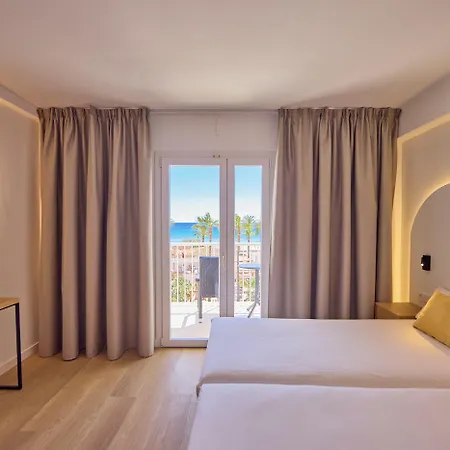 Universal Bikini Hotel