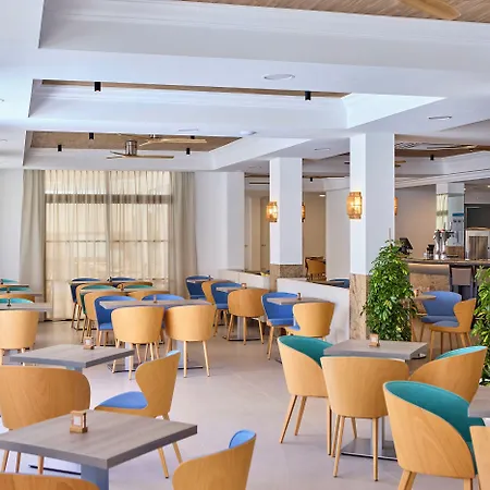 Universal Bikini Hotel 4*