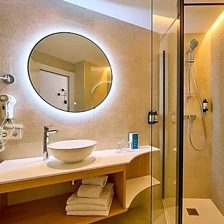 Universal Bikini 4* Cala Millor (Mallorca)