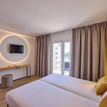 Hotel Universal Bikini 4*