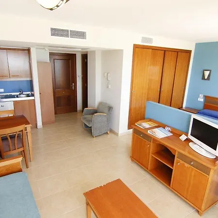 Universal Bikini Otel 3*