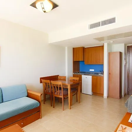 Universal Bikini Otel Cala Millor (Mallorca)