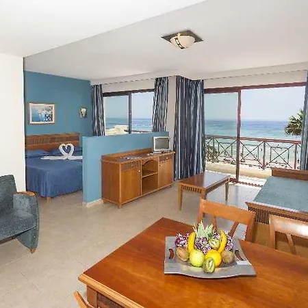 Otel Universal Bikini Cala Millor (Mallorca)