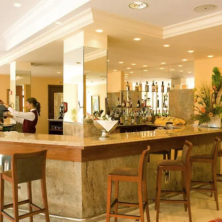 Otel Universal Bikini Cala Millor (Mallorca)