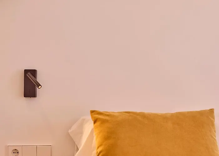 فندق Universal Bikini 4*