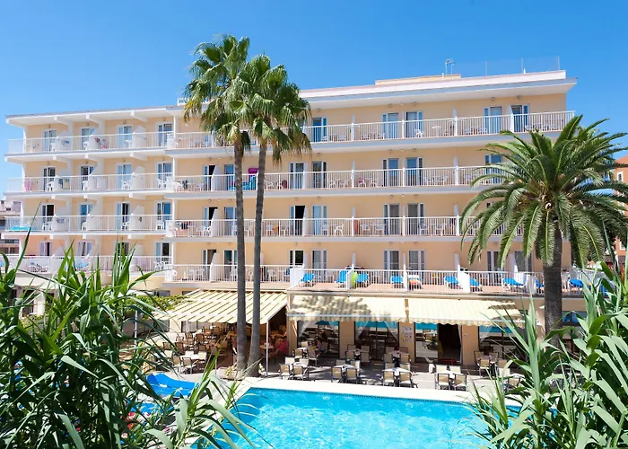 فندق Universal Bikini 4*