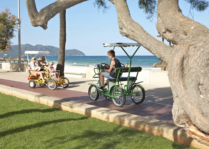 Universal Bikini فندق