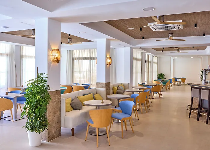 Universal Bikini Cala Millor (Mallorca)