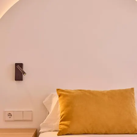 Otel Universal Bikini 4*