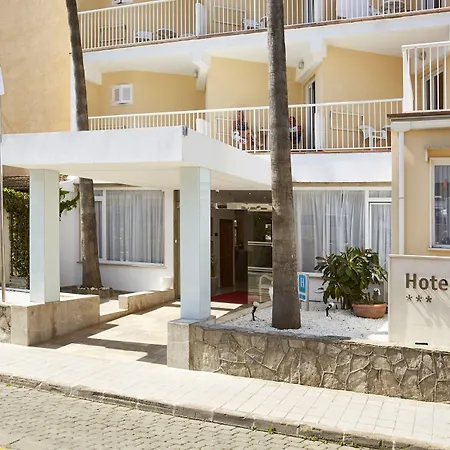 Otel Universal Bikini 4*